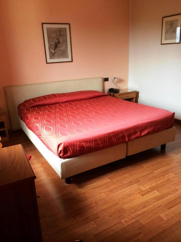 Parc Hotel Casa Mia Lazise Phòng bức ảnh